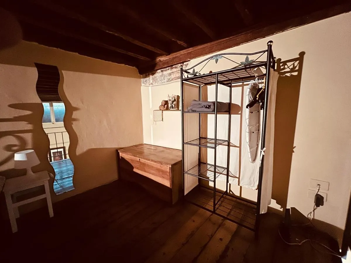 La Signoria Historic Apartment Florença 0*,